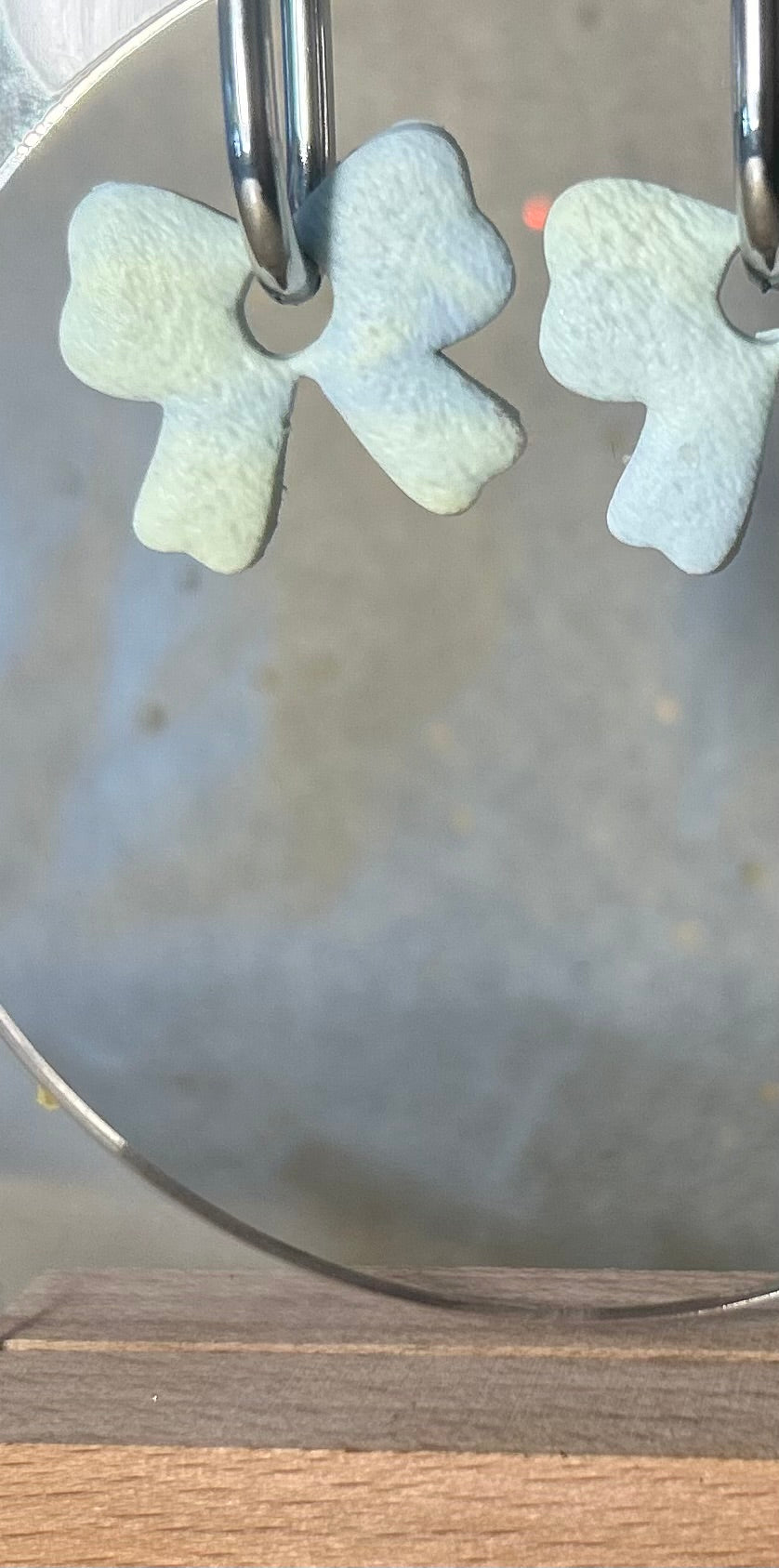Nœuds délicats